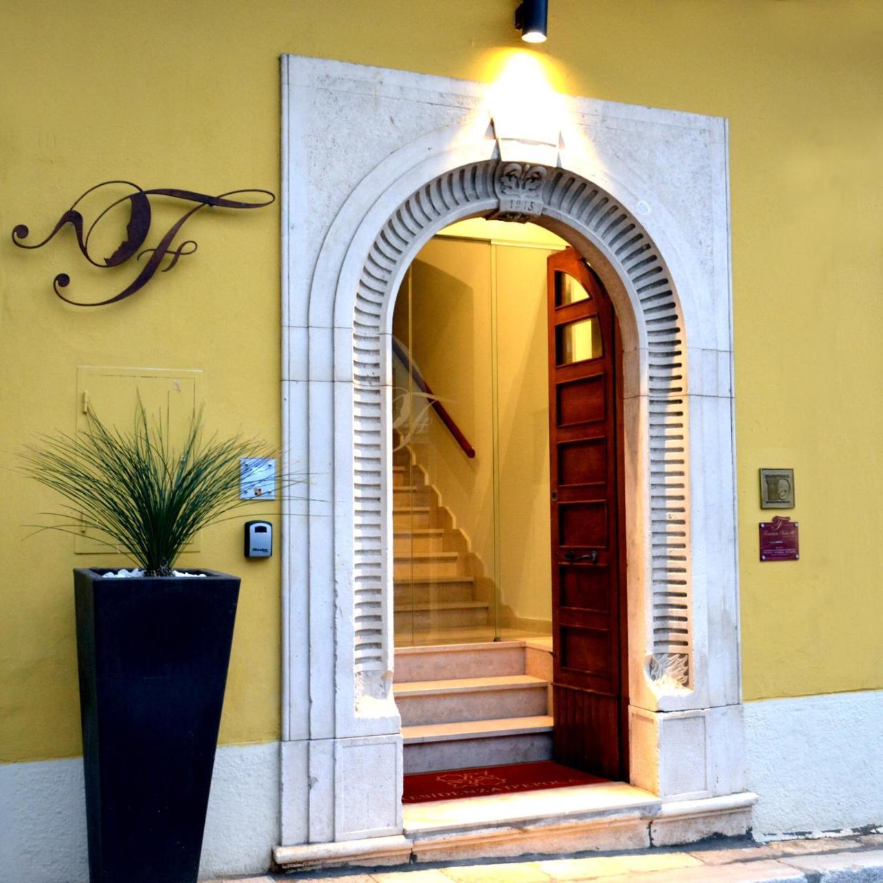 Forentum Suite Lavello Εξωτερικό φωτογραφία
